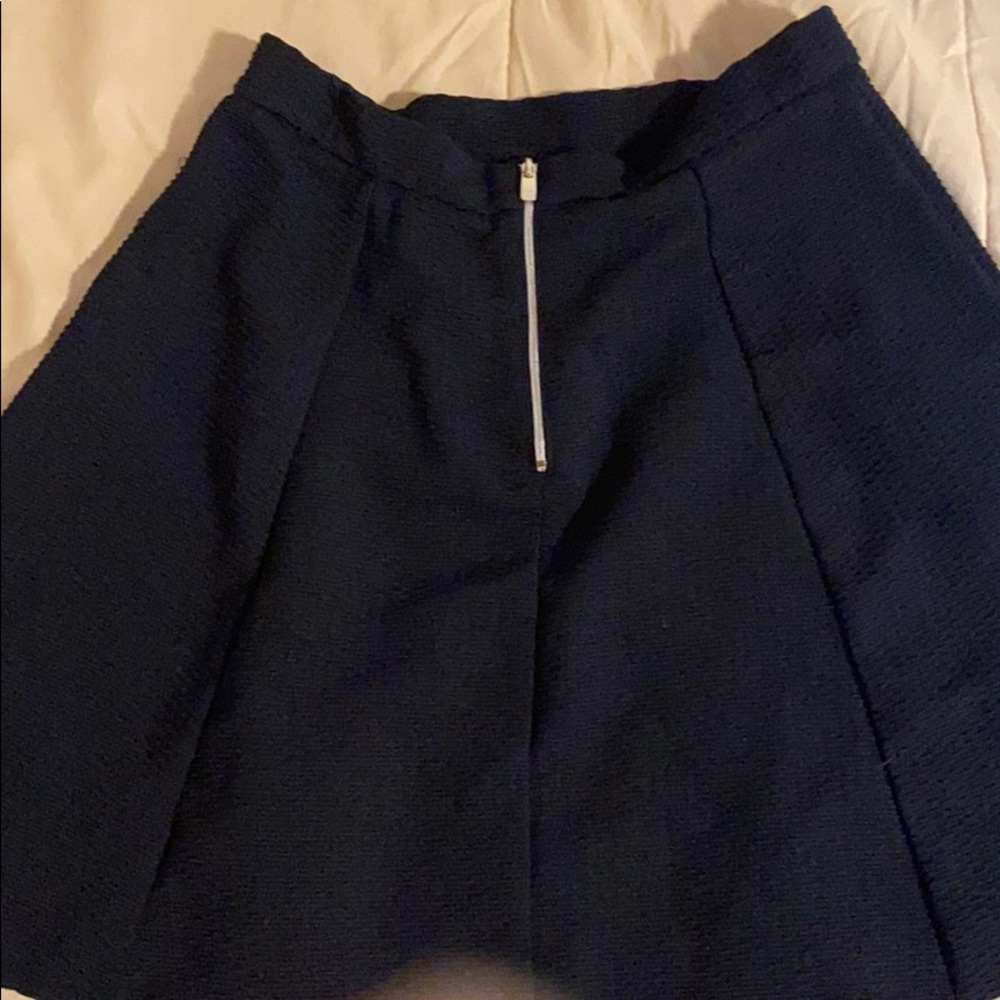 Dynamite skirt - Picture 3 of 3